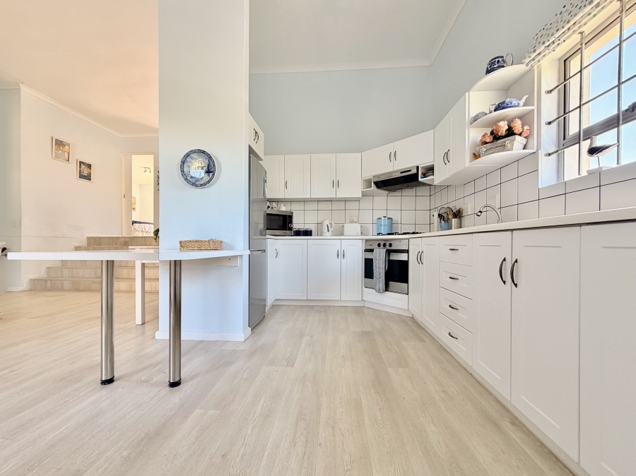 4 Bedroom Property for Sale in Vermont Western Cape